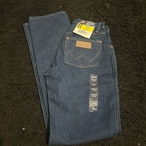 BNWT Wrangler Cowboy Cut jeans